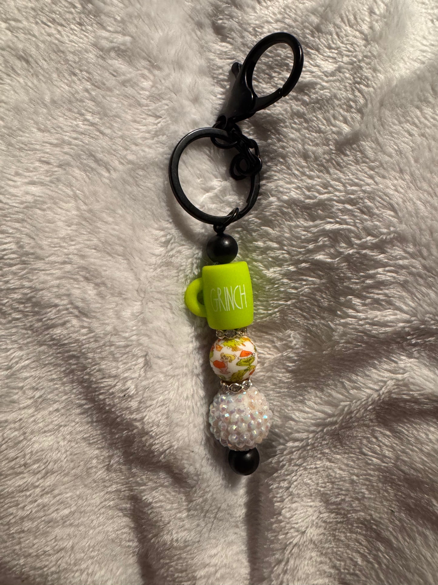 Grinch mug keychain