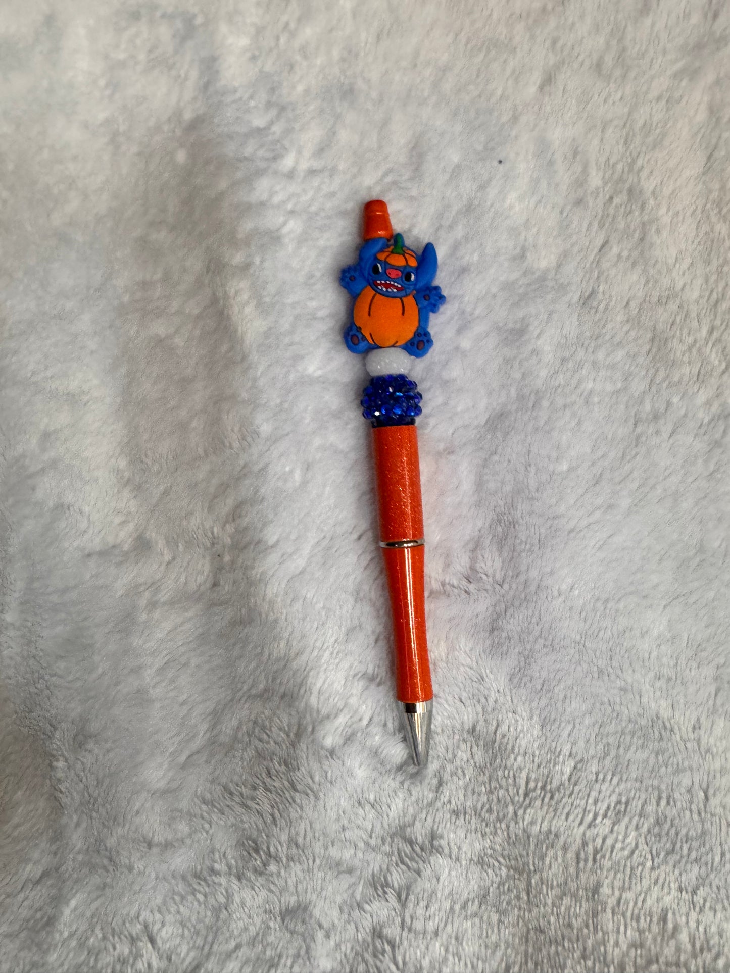 Pumpkin stitch pen