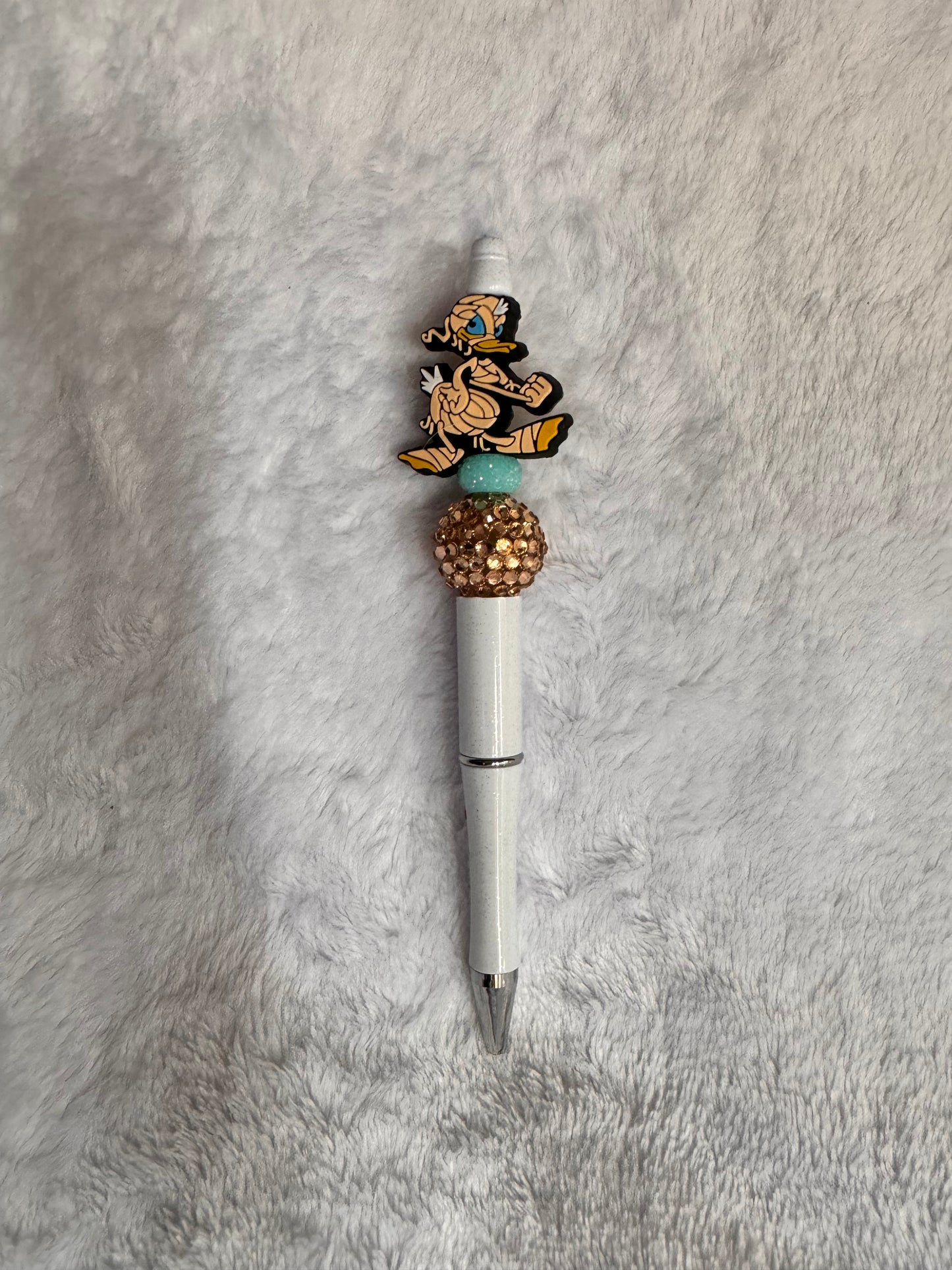 Mummy duck pen